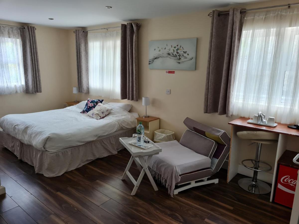 Ridge-Rock Accommodation Carrick on Shannon Екстериор снимка