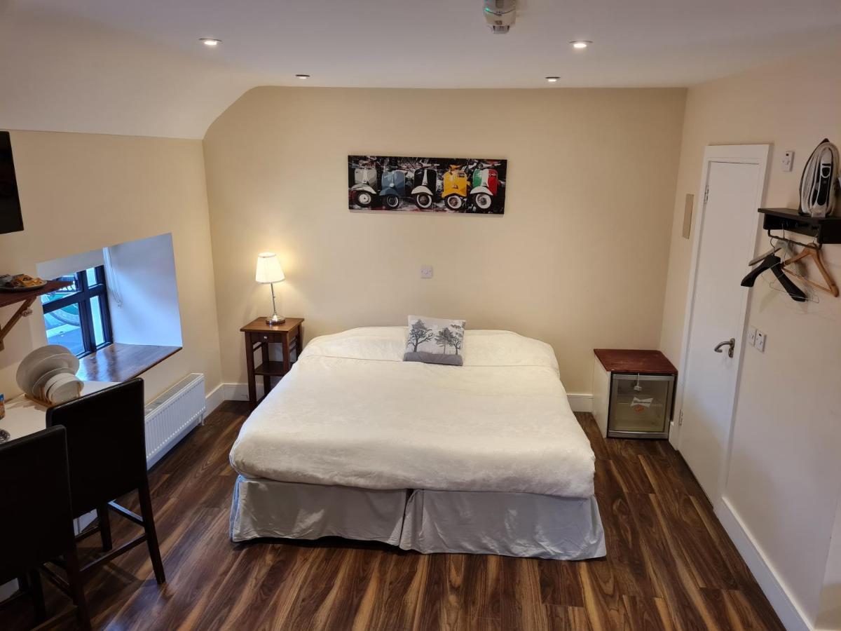 Ridge-Rock Accommodation Carrick on Shannon Екстериор снимка