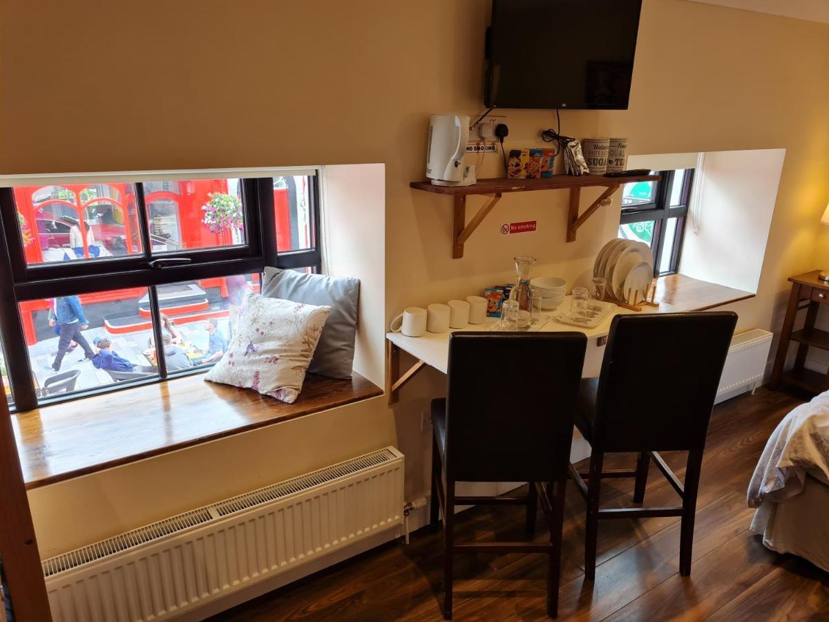 Ridge-Rock Accommodation Carrick on Shannon Екстериор снимка